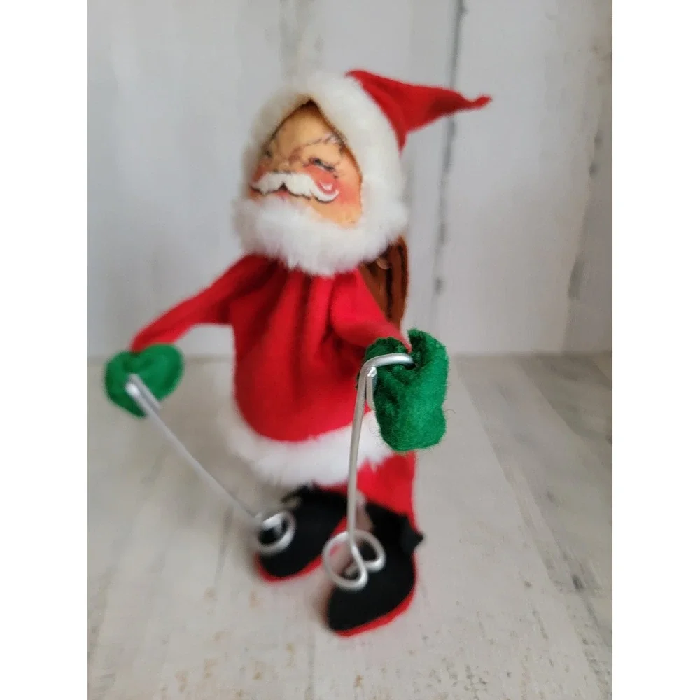 Annalee ski Santa Claus vintage mobility doll plush skiing home decor